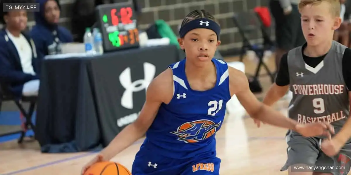 实时互动，弹幕狂欢！🎮🎉 体育直播，让热爱更有温度！